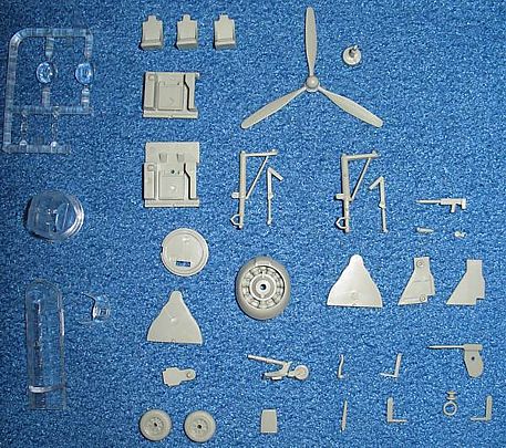 Academy 1/72 Avenger