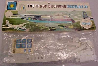 FROG 1/72 Handley Page Dart Herald Malaysia bagged