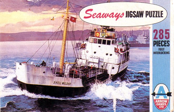 FROG Shell Welder boxart on a Seaways Jigsaw Puzzle of Arrow Games